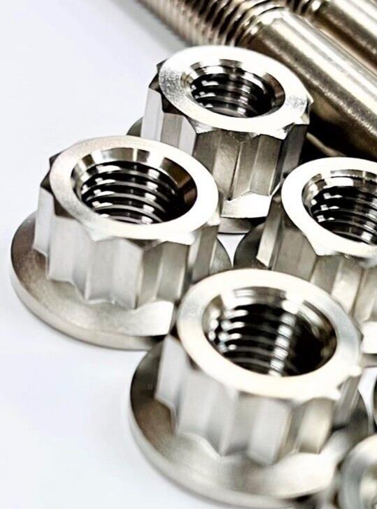 Predator 500 Outlaw 500 Cylinder Head Studs TITANIUM Heavy Duty Stud Nut Kit Set