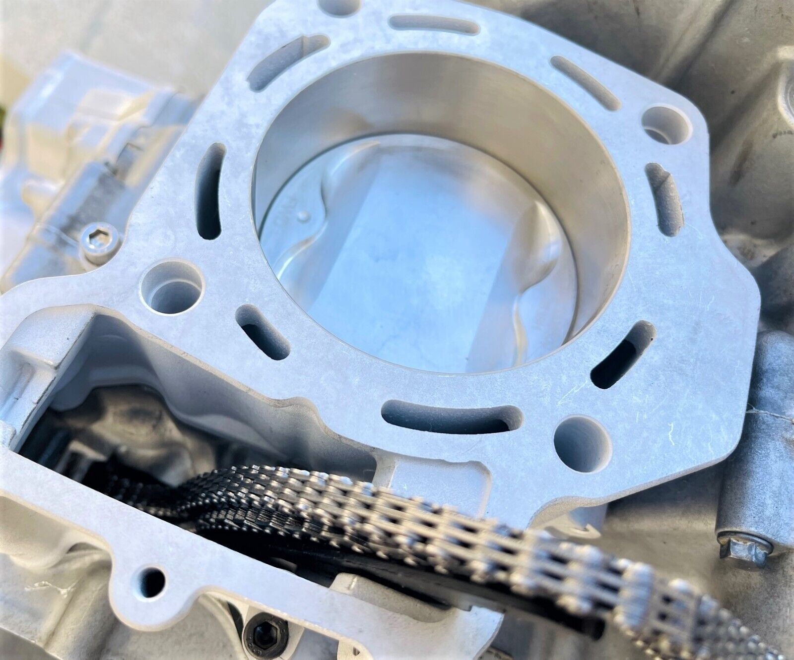 専用ページ 82-75-030-090SF サンダーバイク ホイール リア Sting 6.00x18